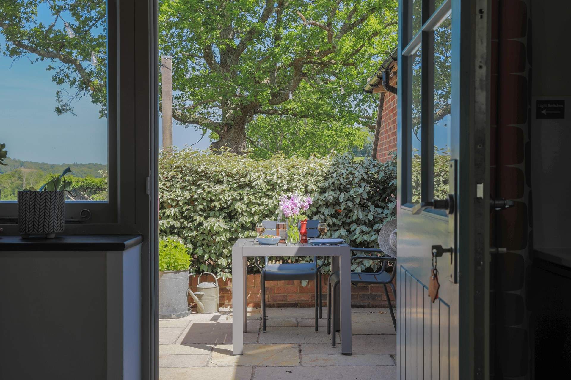 Alfresco dining on the patio.
