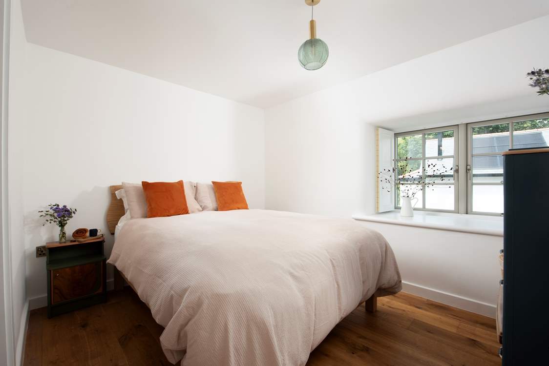 This is gorgeous bedroom 2.