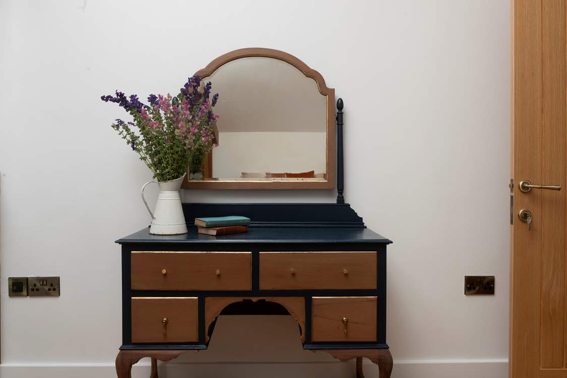 Perfectly appointed with yet another hand-made piece.