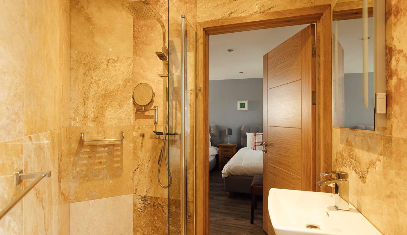 Gorgeous en suite shower-room. 