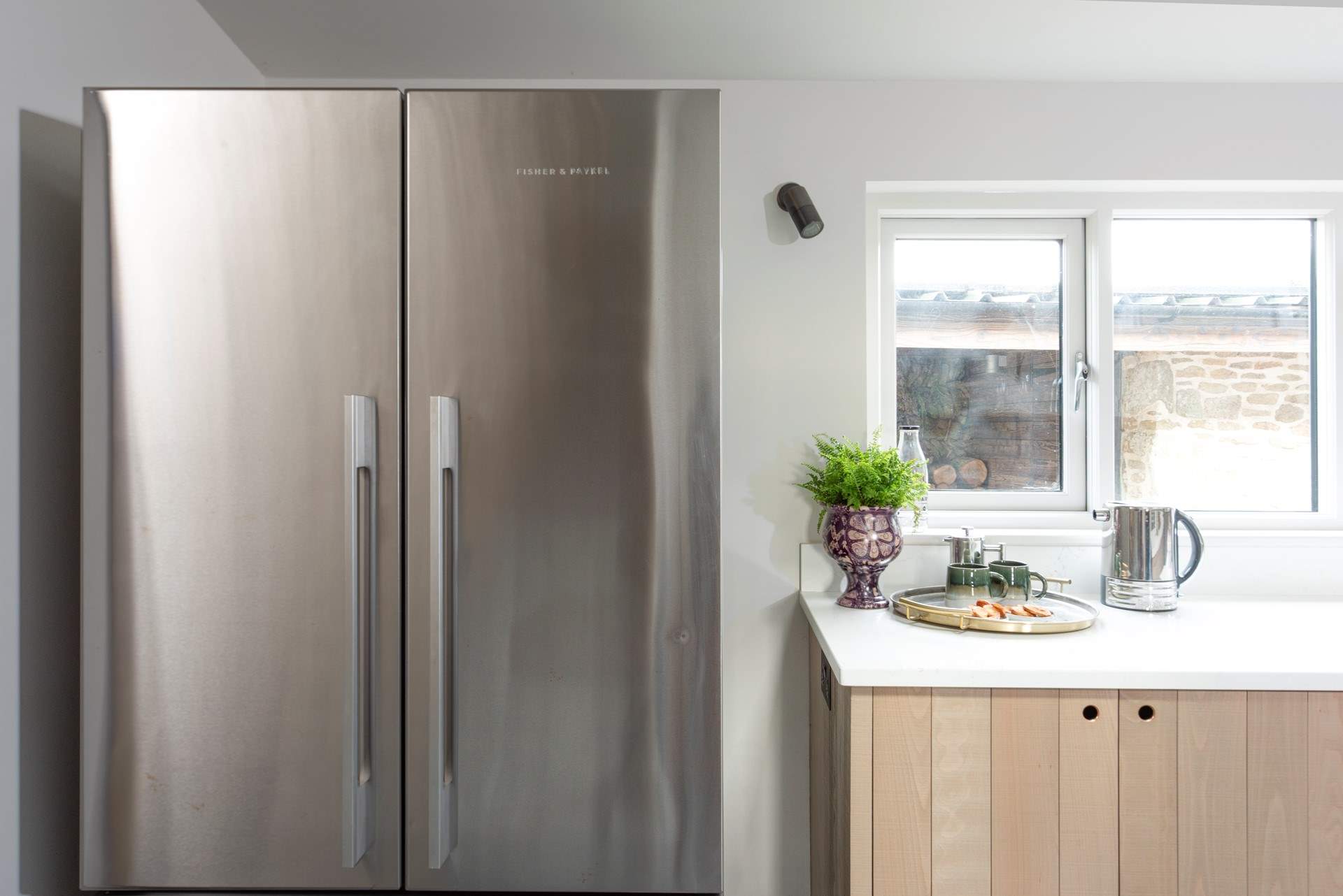 Store your holiday goodies in the large American-style fridge/freezer. 