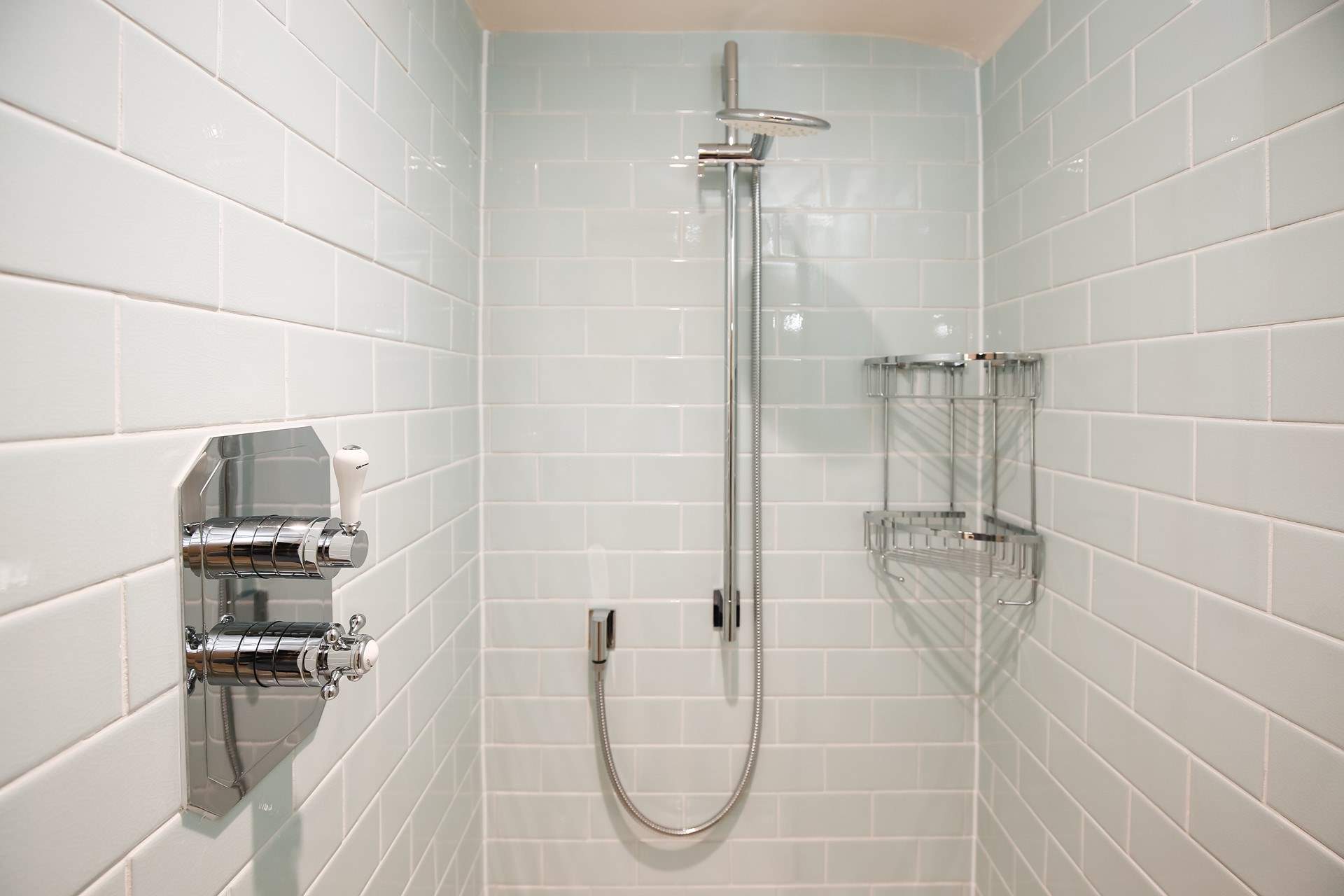 Wash the day away in preparation for a good night's slumber.