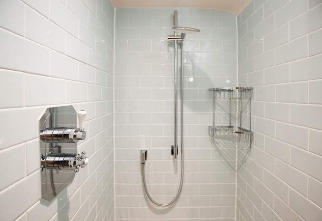 Wash the day away in preparation for a good night's slumber.