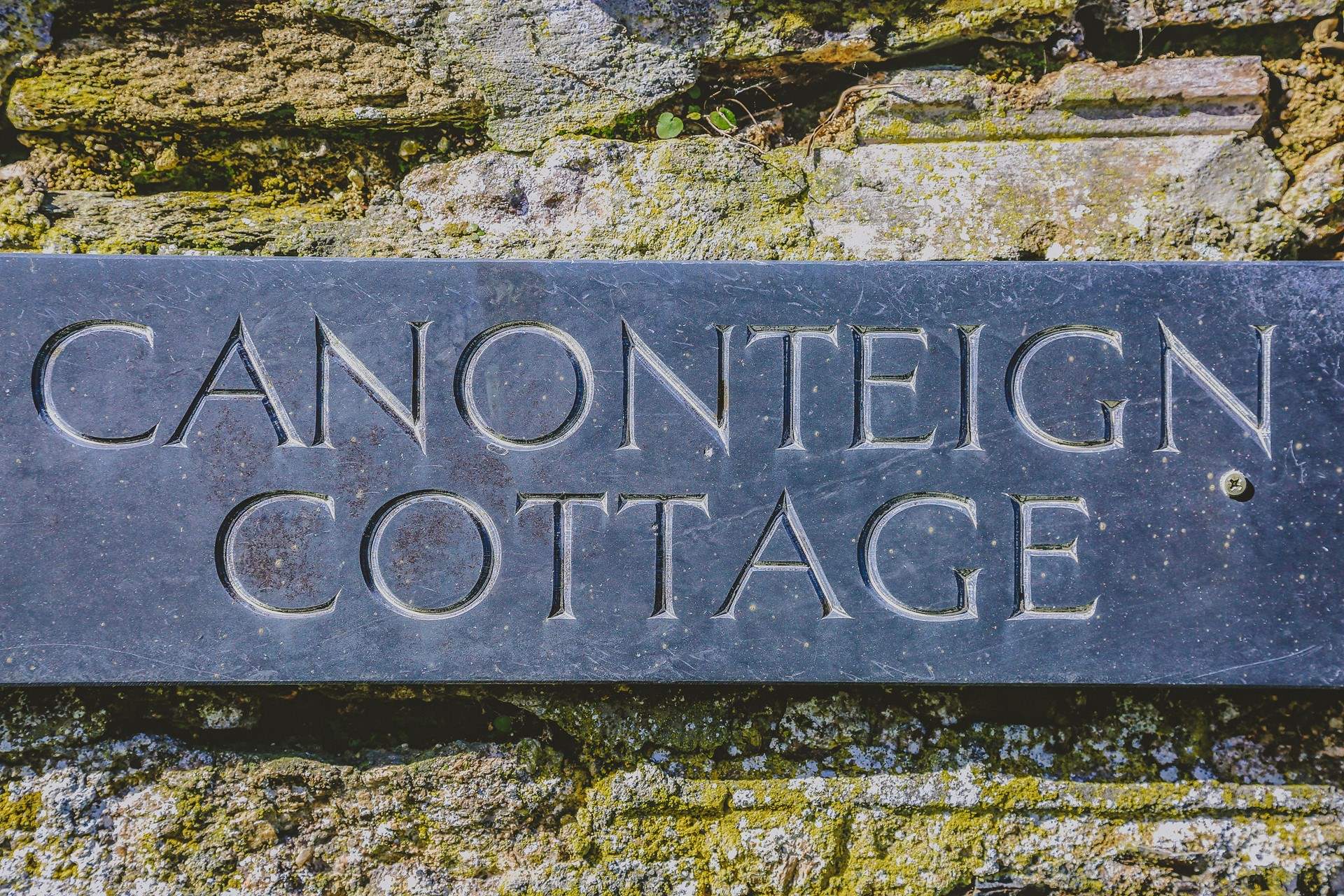 Welcome to Canonteign Cottage.