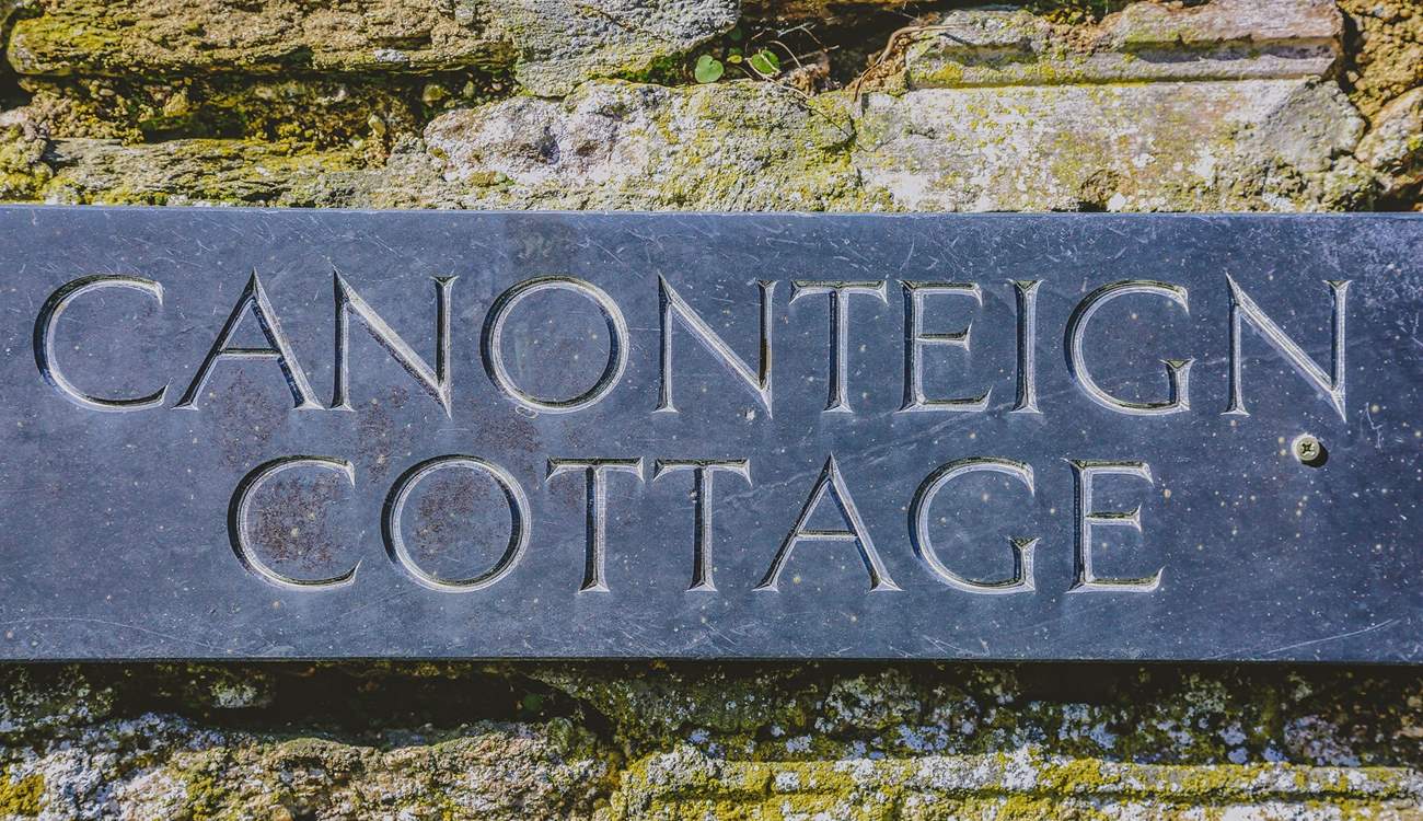 Welcome to Canonteign Cottage.