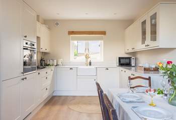 The kitchen has all you need to rustle up mouth-watering feasts for friends and family.