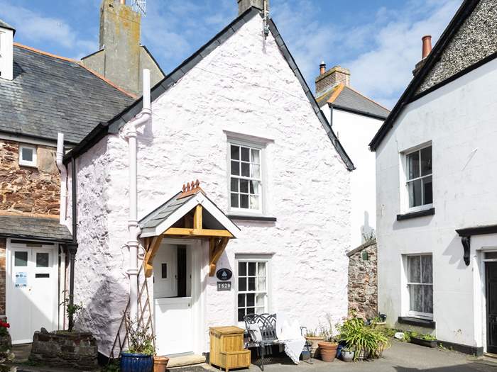 Mayflower Cottage, Sleeps 4 in Kingsand