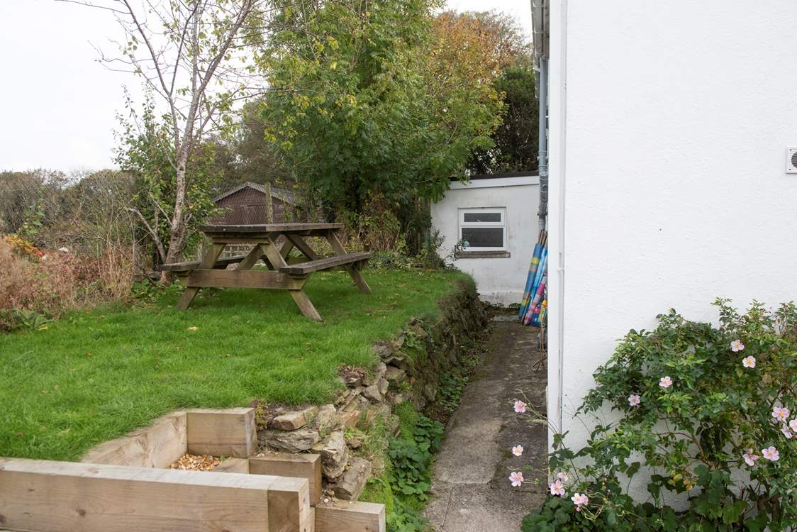 There is even a picnic bench for the little ones to eat their lunch.