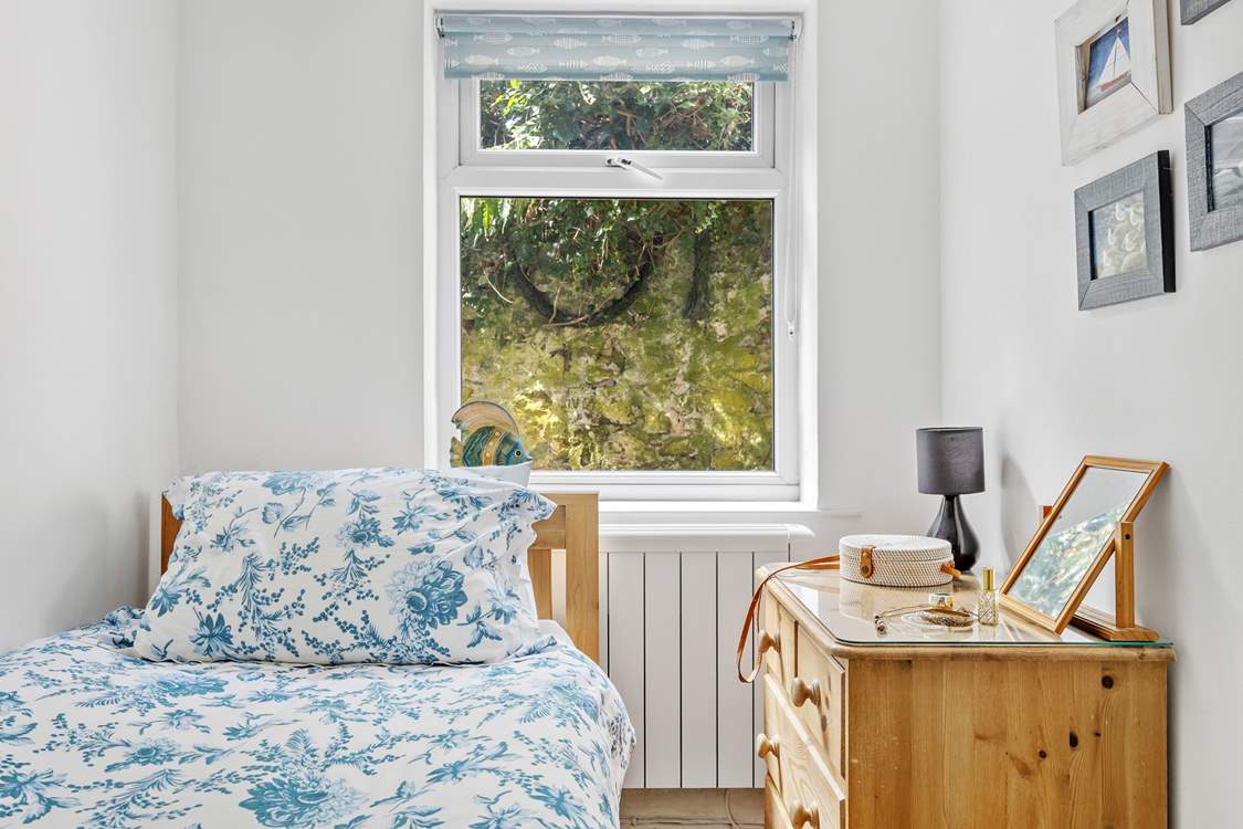 The cosy single room on the ground floor.
