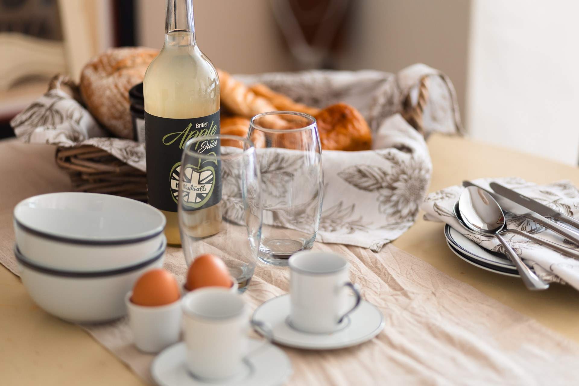 Chipping Campden has loads of artisan food shops, go local! 