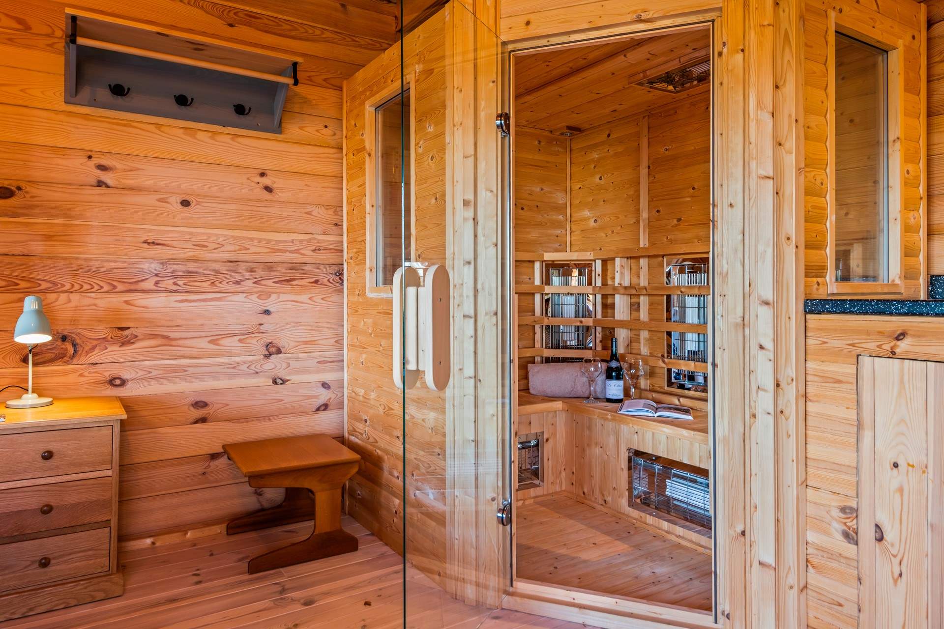 The Forecast is the perfect romantic retreat, boasting this fabulous sauna from which the stunning views can also be enjoyed.