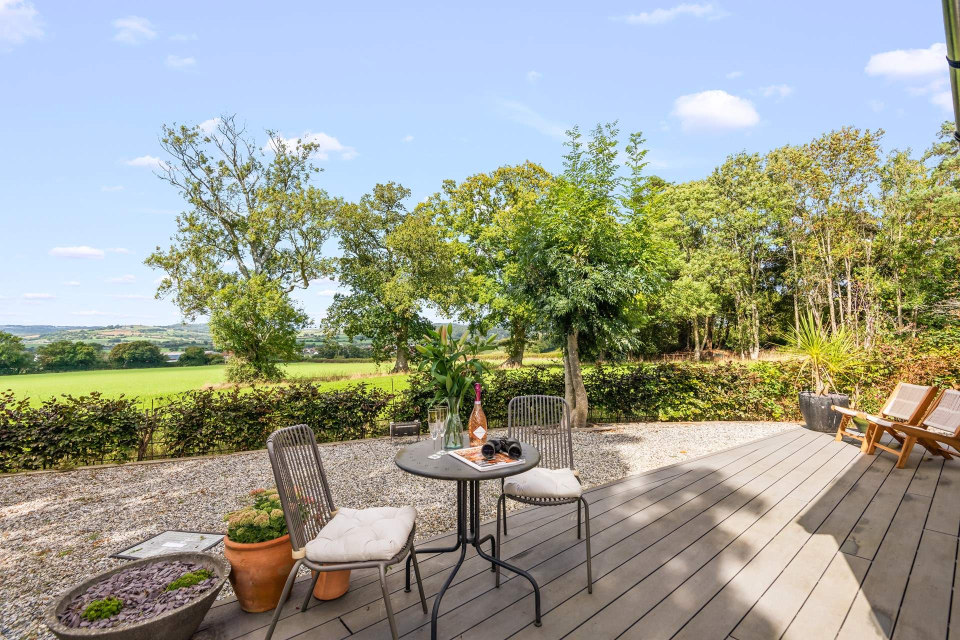The far reaching countryside views are stunning from your decked verandah.