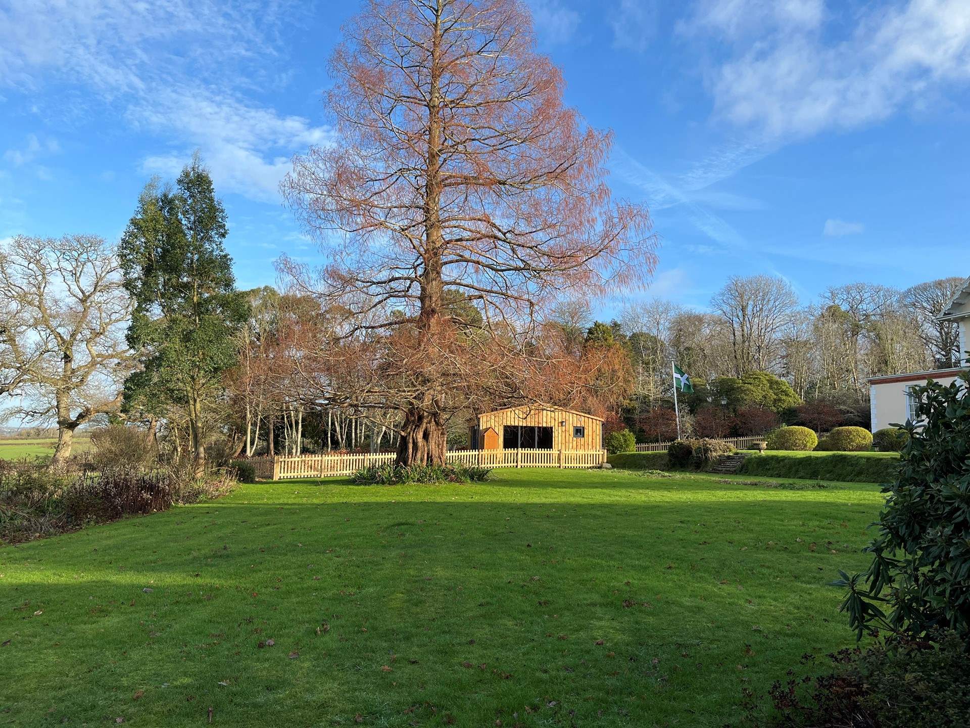Chattan Hall can be seen to the right of the image.