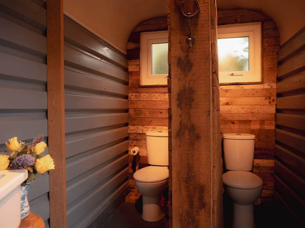 Housing two WCs and two sinks.