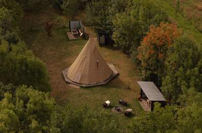 Hornbeam Hideaway. Sleeps 2, 12.4 miles NW of Hereford