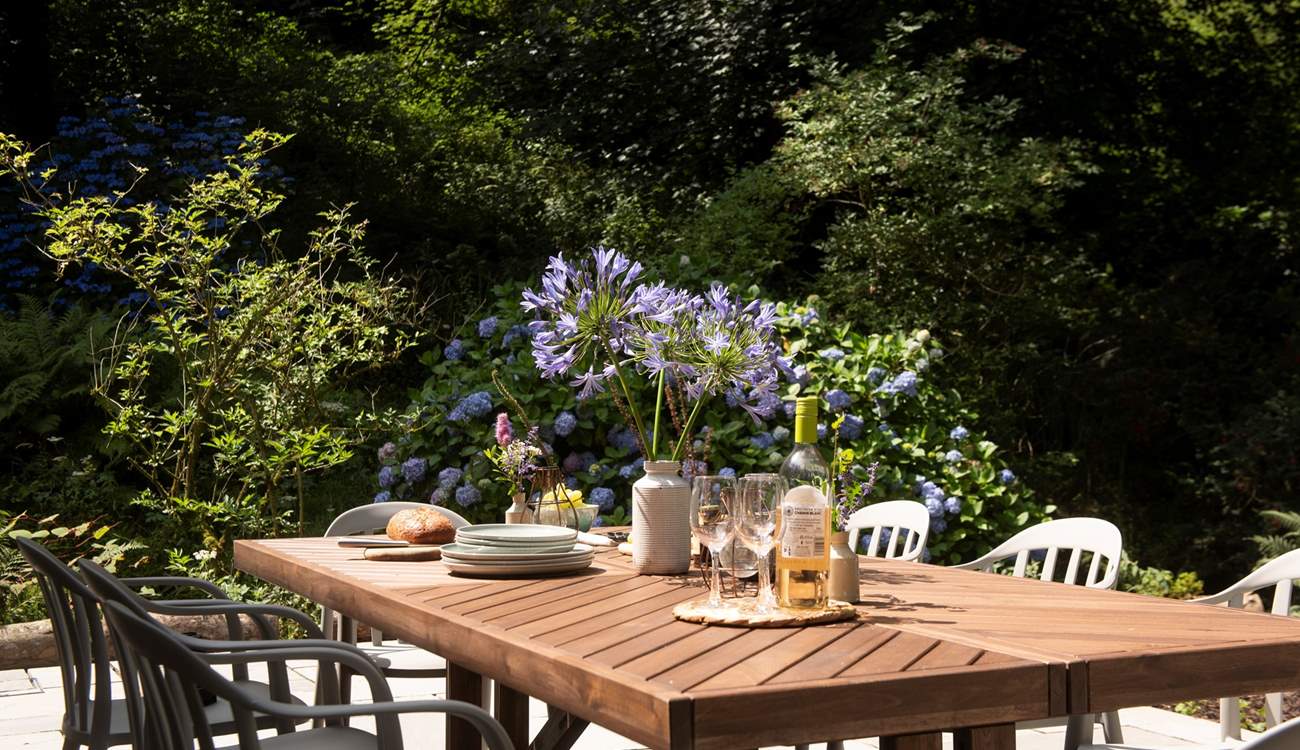 Enjoy good food, good drink and good company.