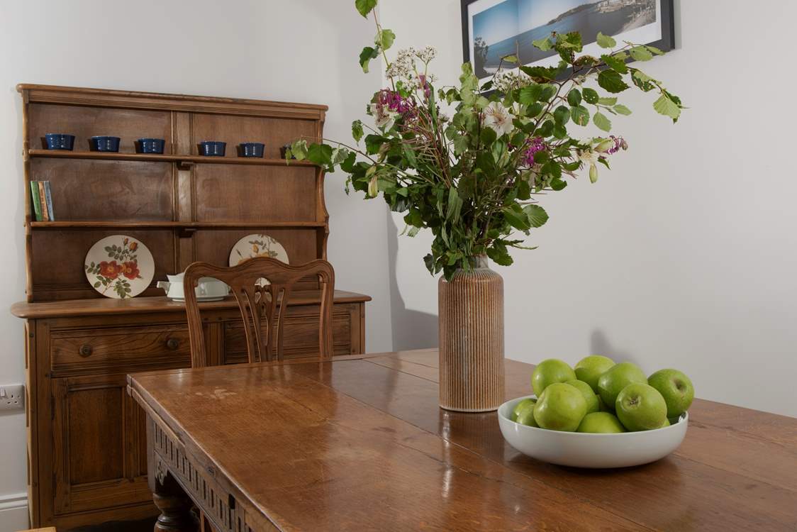 Old Mill Floor showcases a blend of modern luxury and vintage charm.