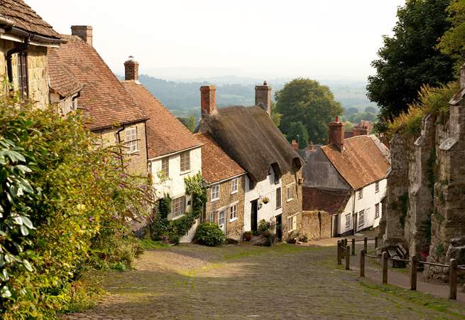 Iconic Golden Hill or 