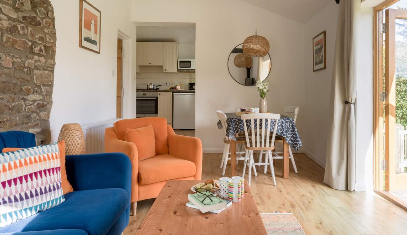 A sociable space for dining and relaxing.