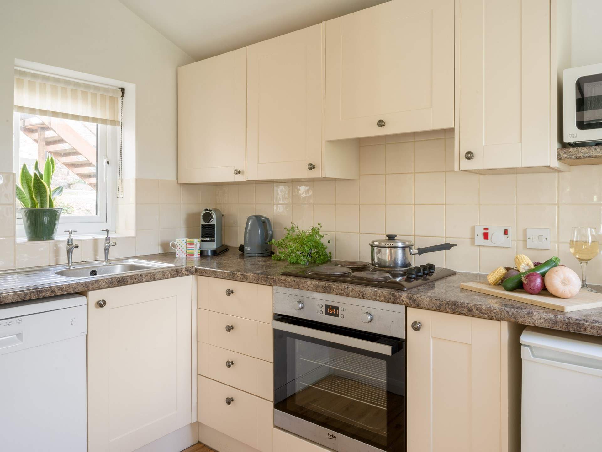 The kitchen has everything you will need including that all-important dishwasher.