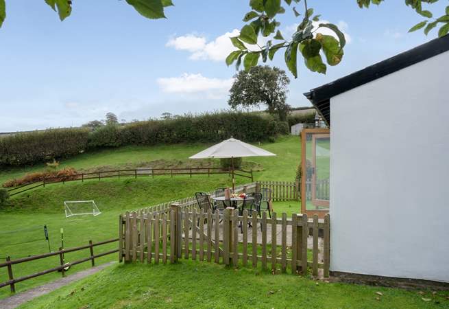 The garden is fully enclosed if the gate is shut.