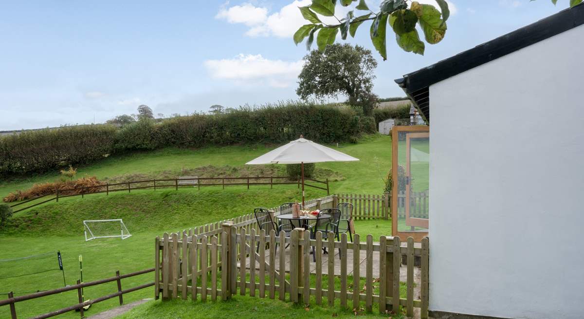 The garden is fully enclosed if the gate is shut.