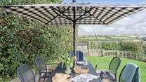 Enjoy lazy lunches with stunning views.