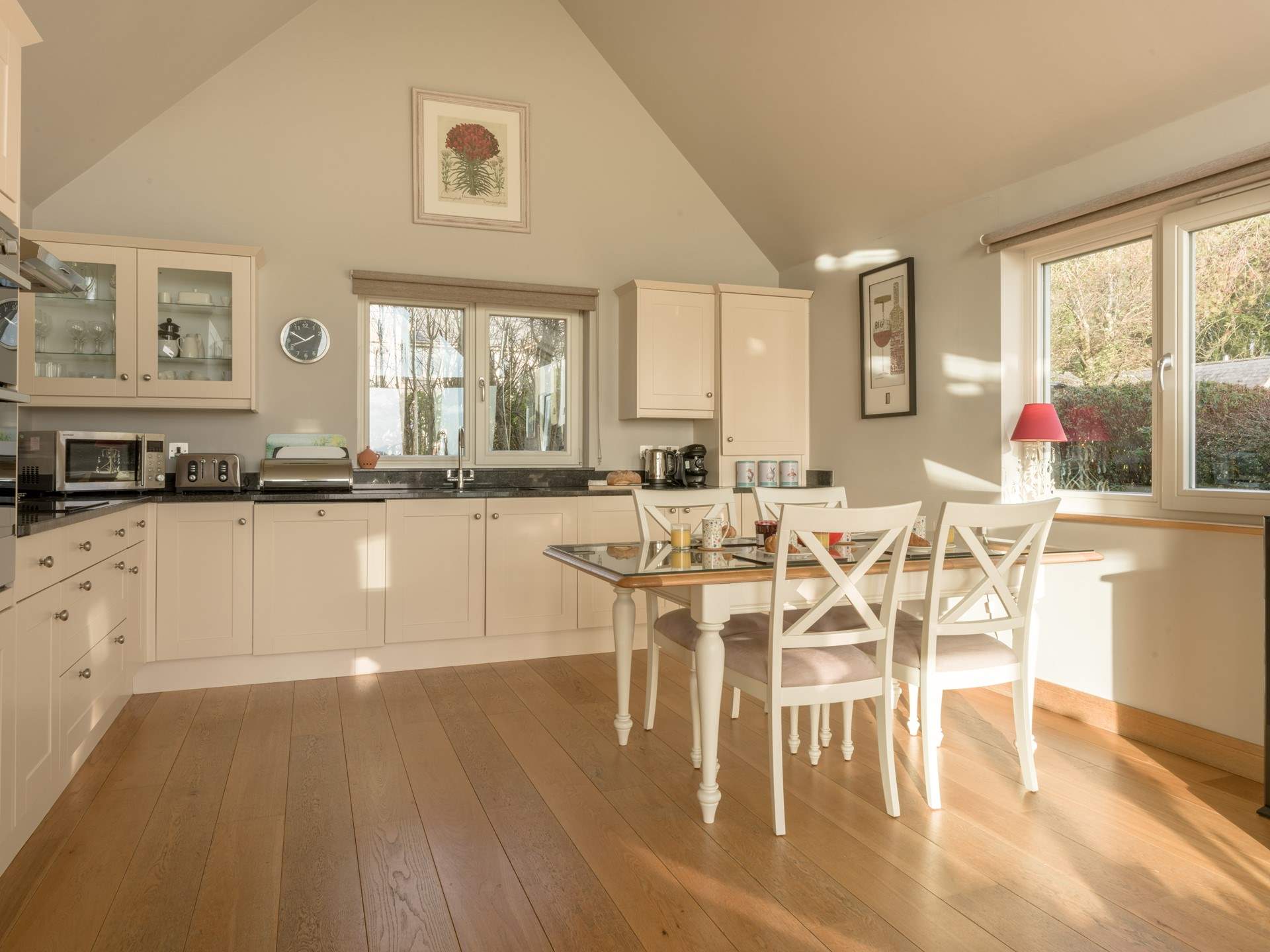 Space galore in the wonderful kitchen/diner.