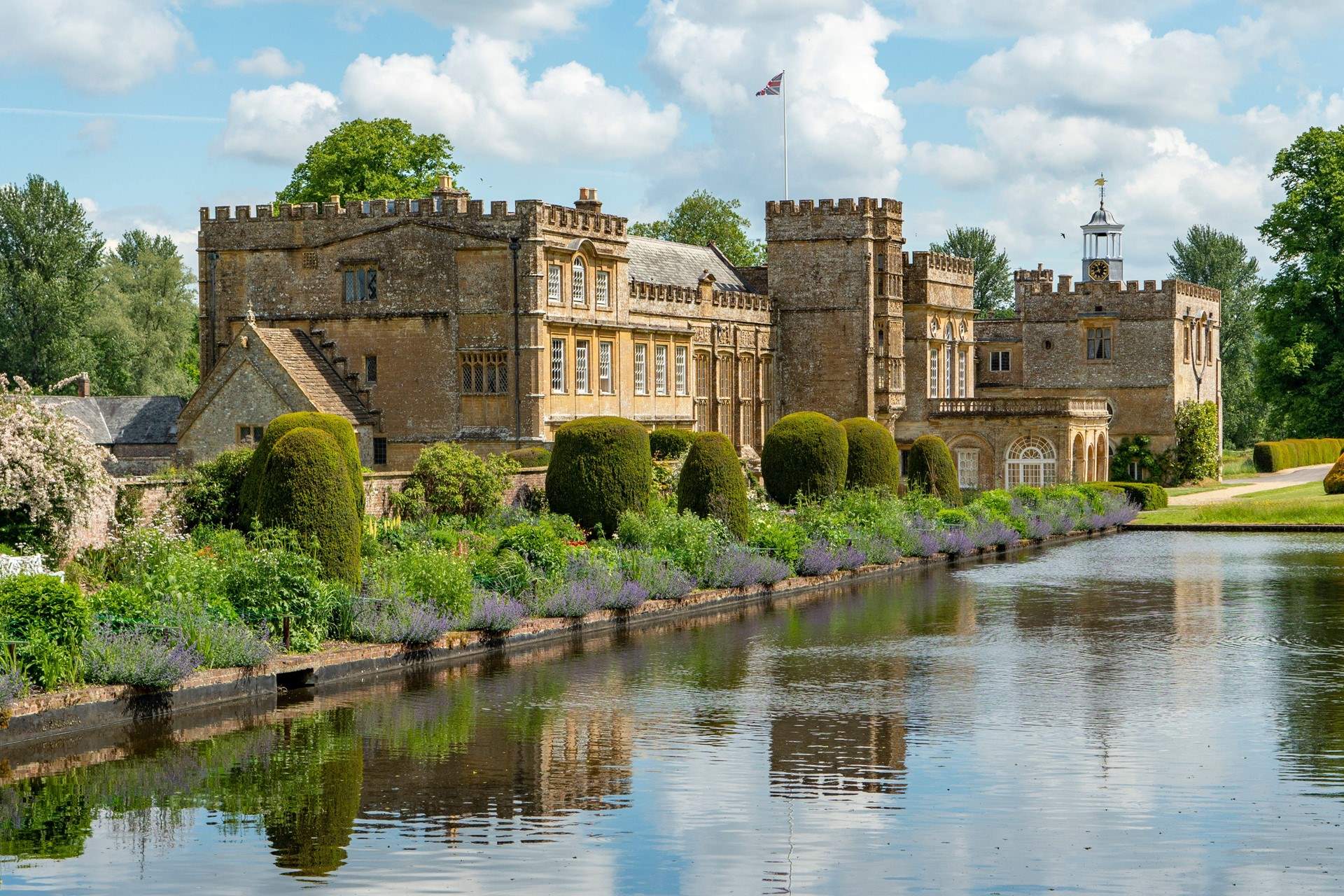Forde Abbey is a treasure set in the beautiful rural Dorset, on the banks of river Axe; 900 years of history is encapsulated in this elegant former Cistercian monastery and its 12 hectares (30 acres) of award-winning gardens and ponds.