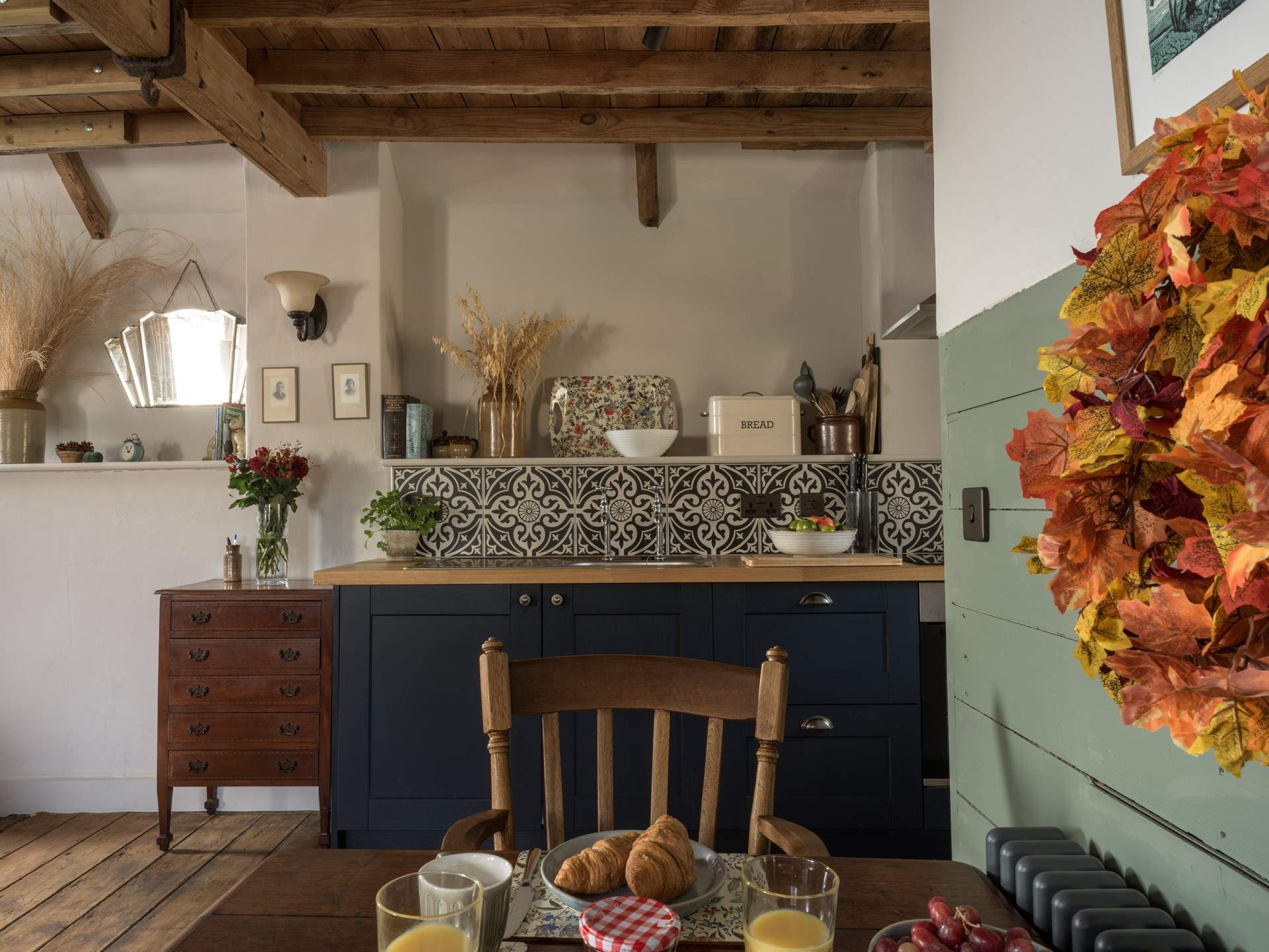 Every inch is curated to create for you an authentic rustic experience with all the mod cons sympathetically sewn in. Large enough for long stays as well as short breaks.