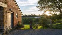 How about a few drinks at sunset in the private enclosed garden. Please note the garden has now had privacy fencing added for total privacy.