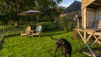 Your four-legged friends will enjoy the enclosed space. The garden has chairs, a barbecue and an arbour to cosy up and drink in the views across the Marshwood Vale.