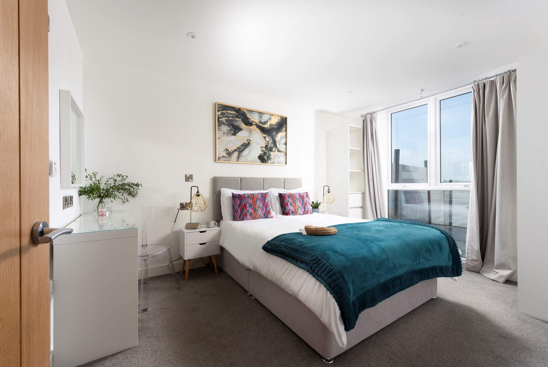 This is the king-size ground floor bedroom.