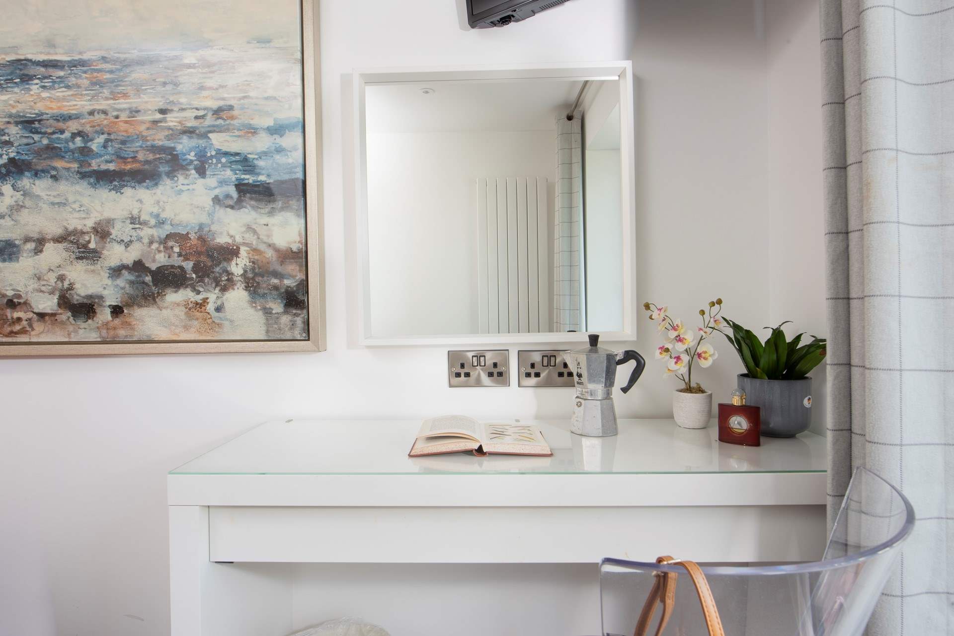 Such a thoughtfully curated escape.