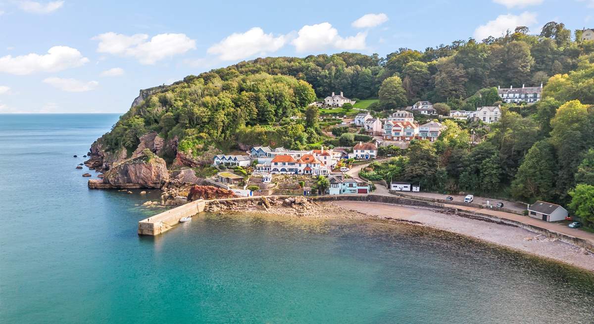 Looking back at No 5 Seaview Cottages and Babbacombe Bay and beach. What a glorious spot, especially as you have the super popular Cary Arms and Spa just below you.