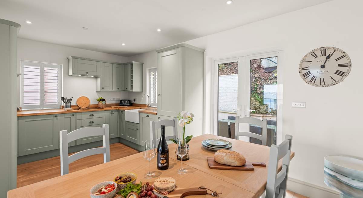 Serving up a feast is so easy to do.