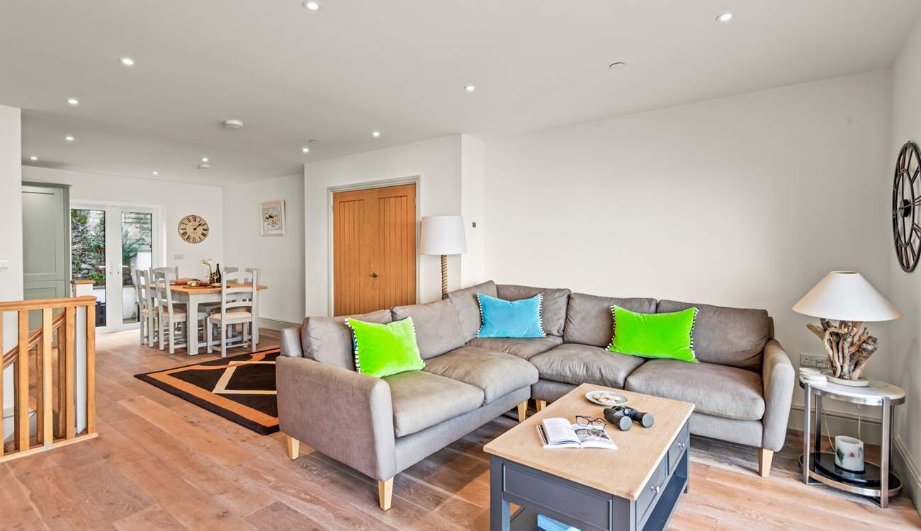 The open plan feel is great for those wanting to relax, play and unwind together.