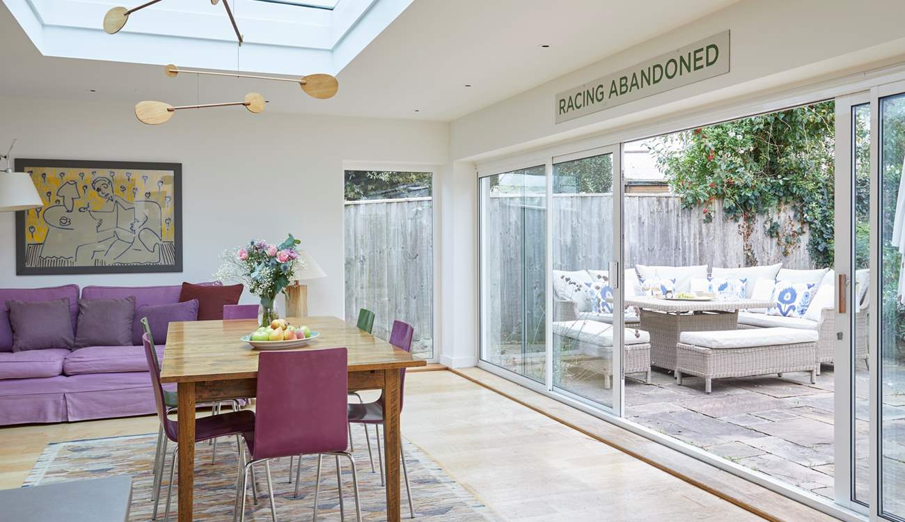 Open the large patio doors and let in a cool breeze on summer evenings.