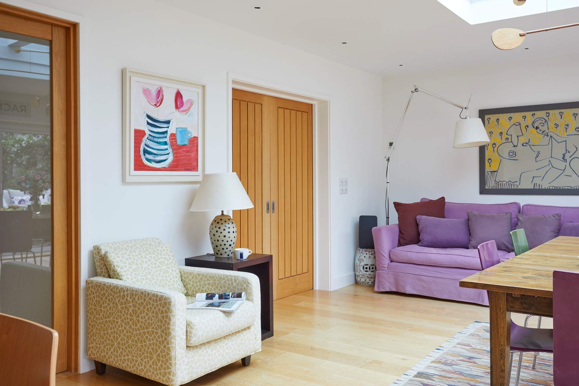 This property has been thoughtfully furnished and decorated throughout with guests' comfort in mind.