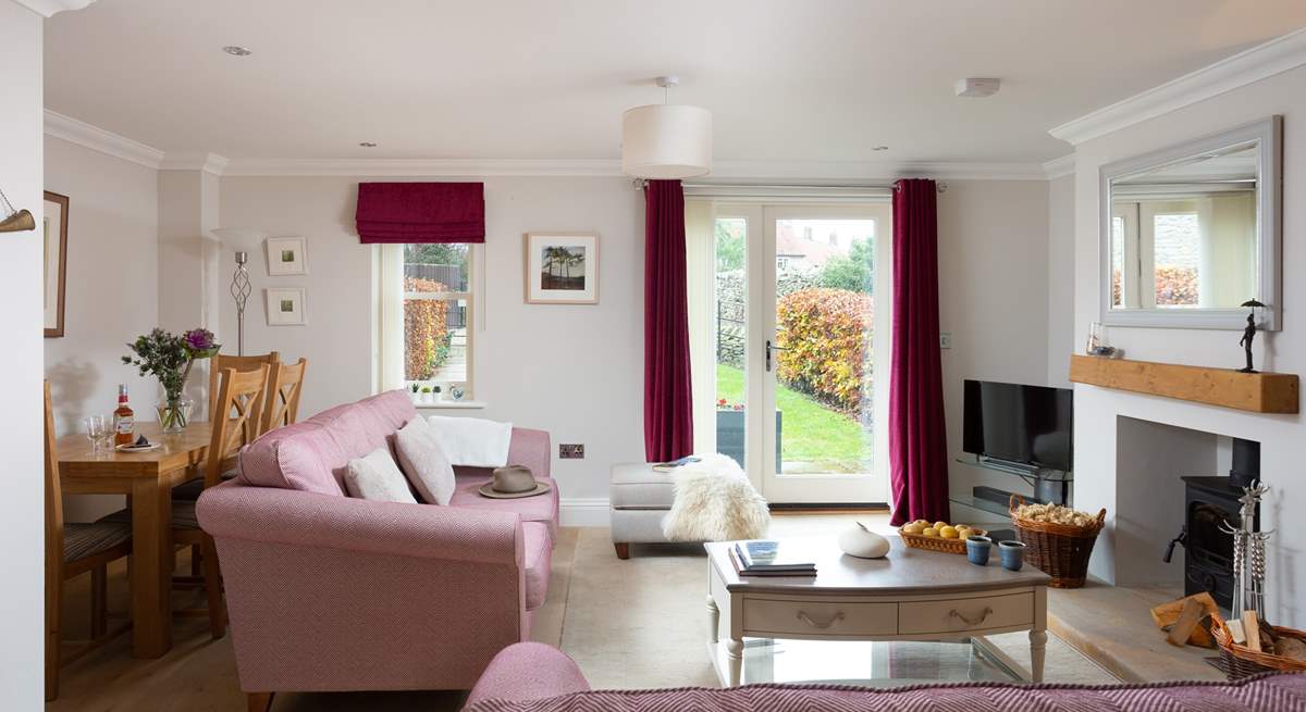 Contemporary furnishings oozing comfort.