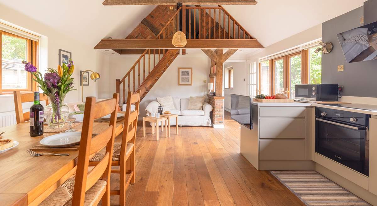 The open plan living area makes this a sociable space for friends and family to enjoy.