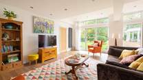 Snuggle up in the sitting-area and watch your favourite film.