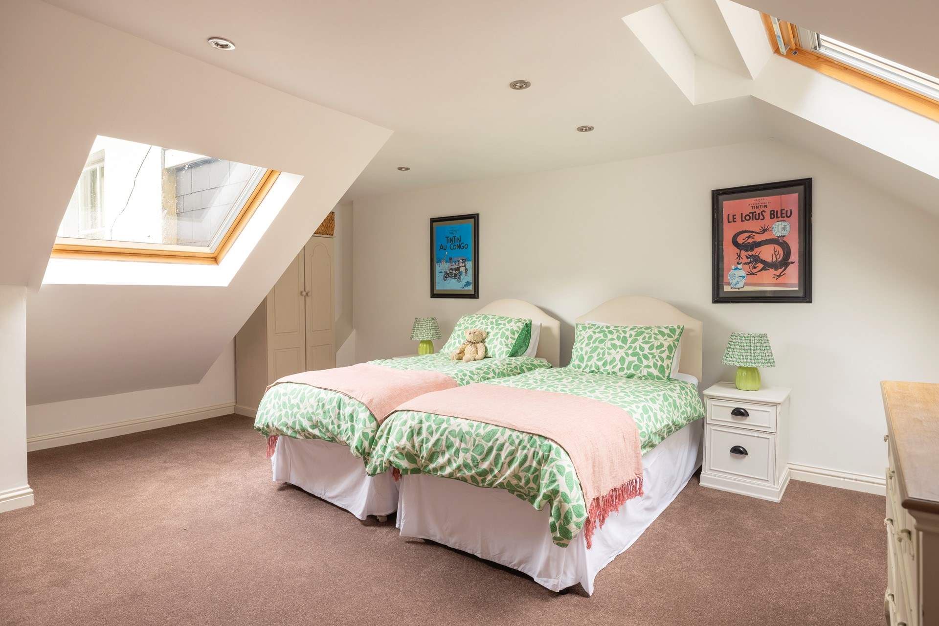 The spacious twin room.