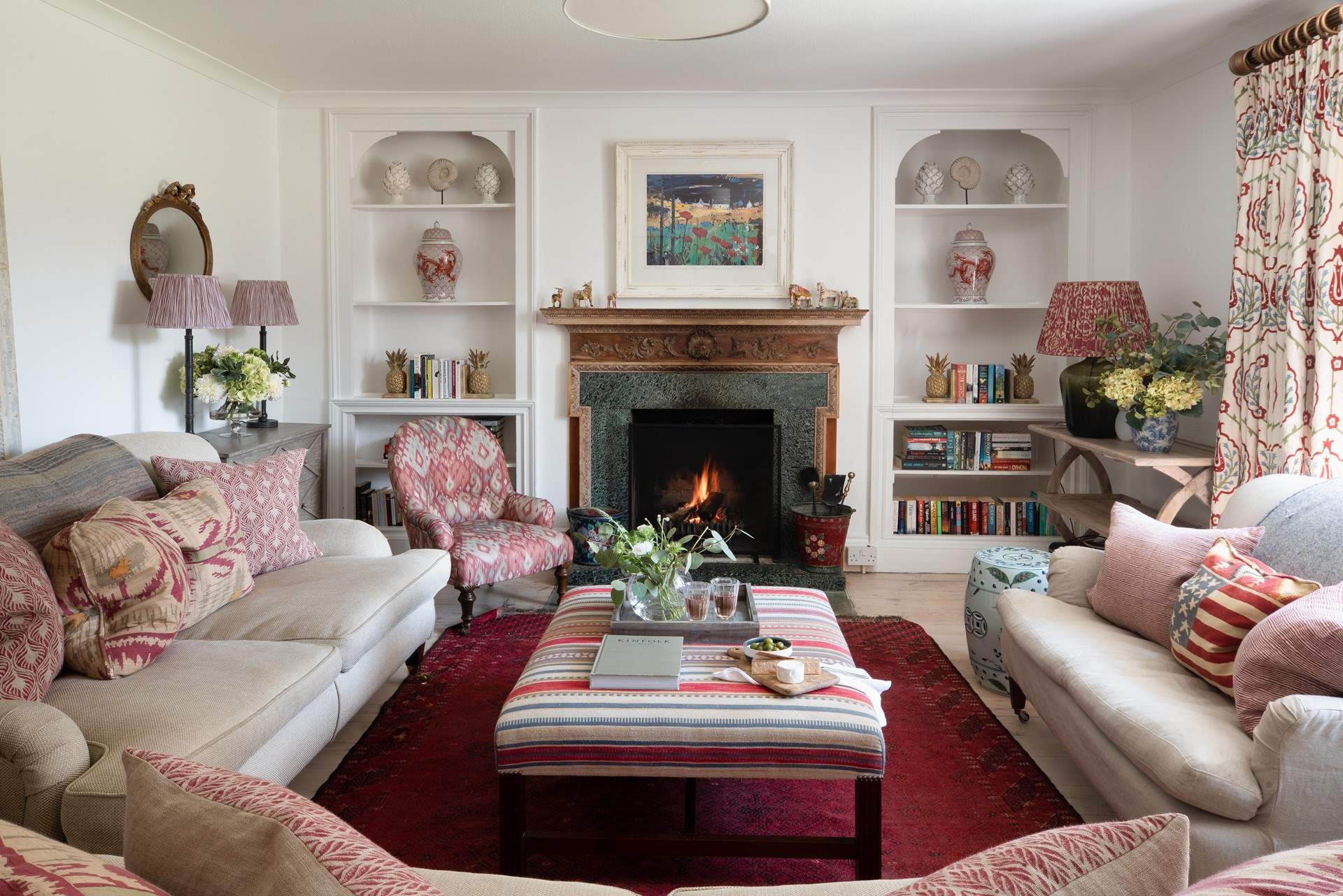 Plenty of room for all to relax in style.