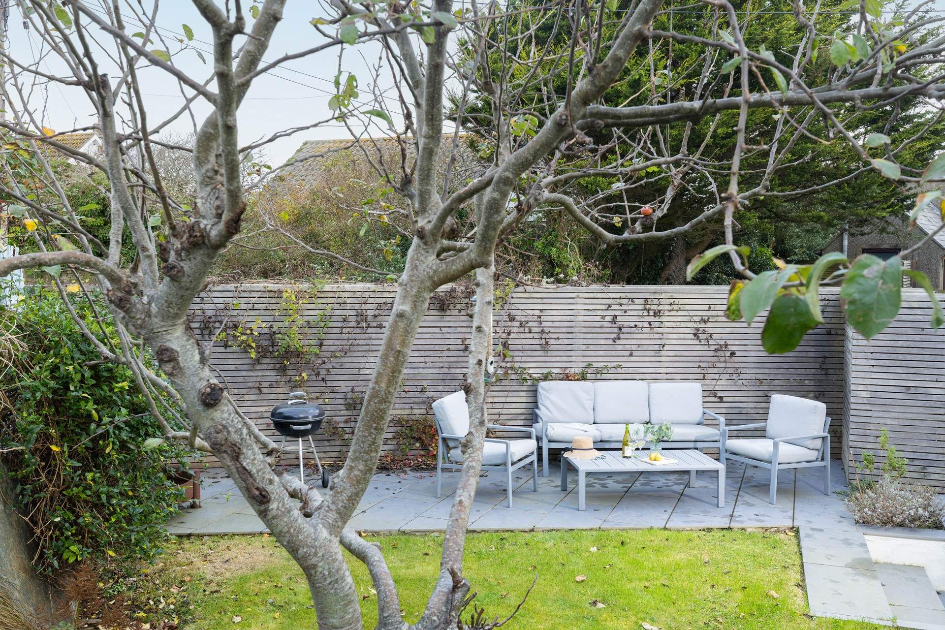 A sunny nook to relax in at the end of the day. 