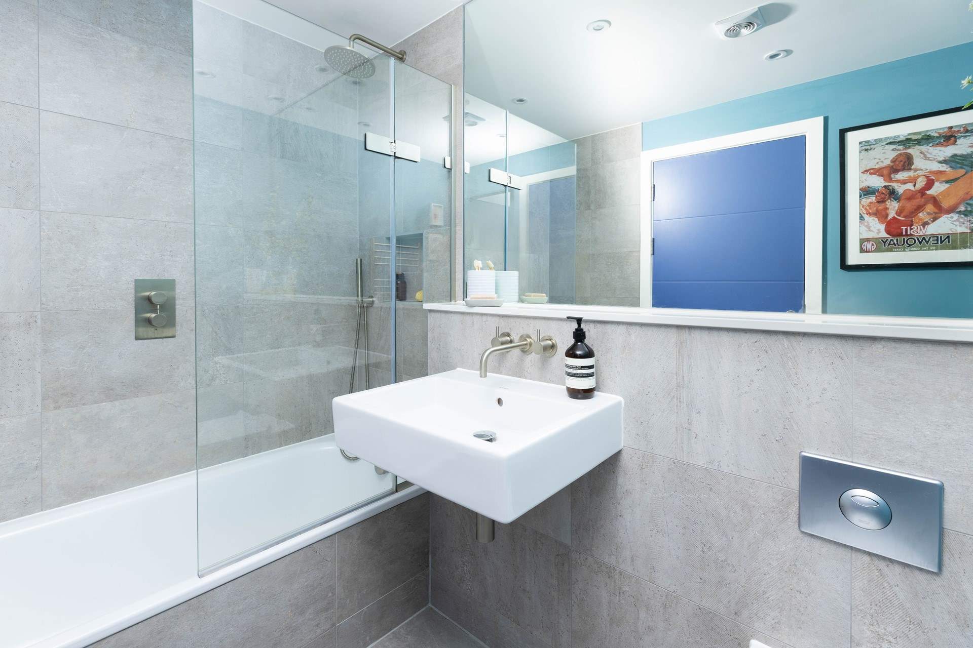 Enjoy a long relaxing soak in the family bathroom. 