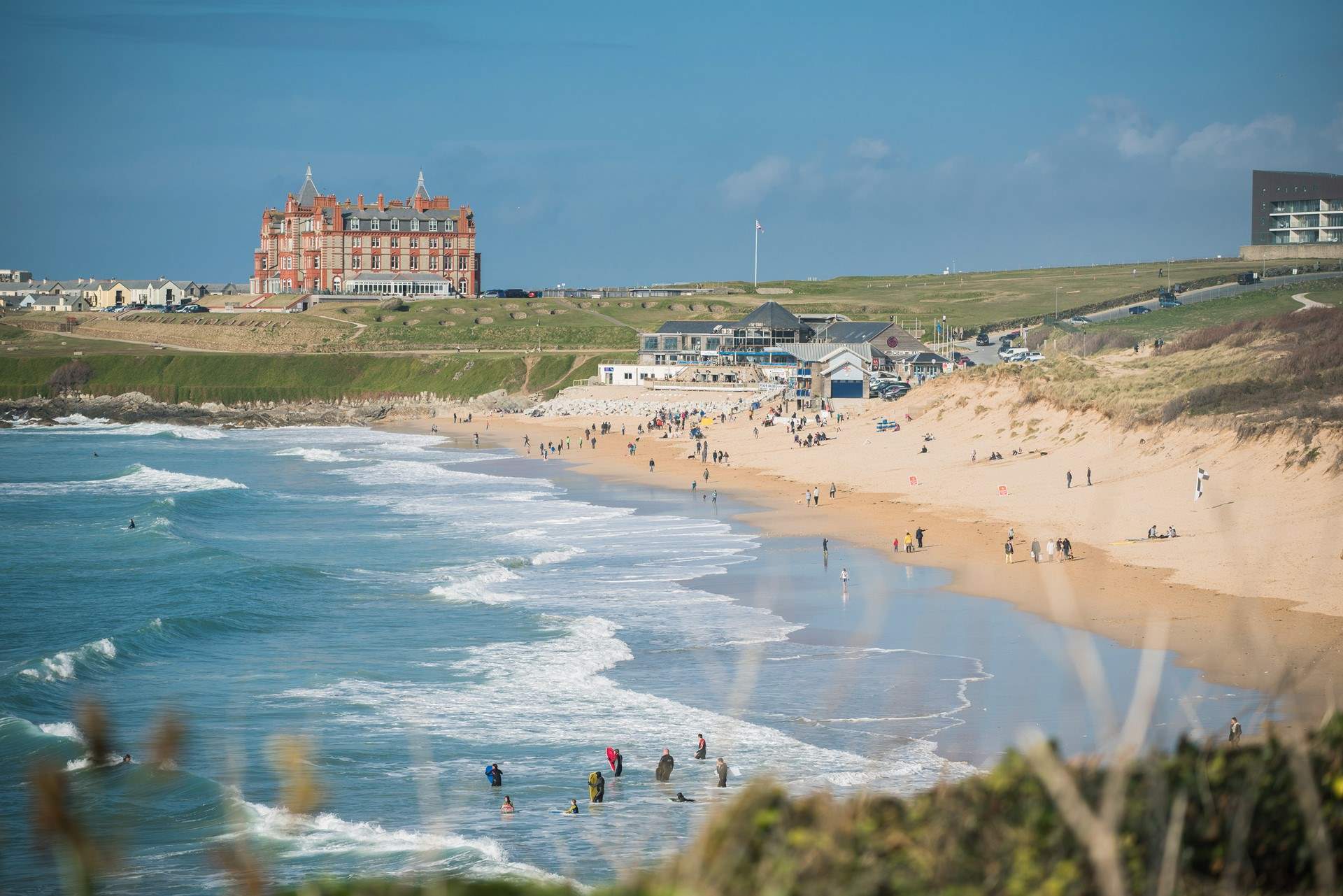 Stunning Fistral beach is only a five minute walk away. 
