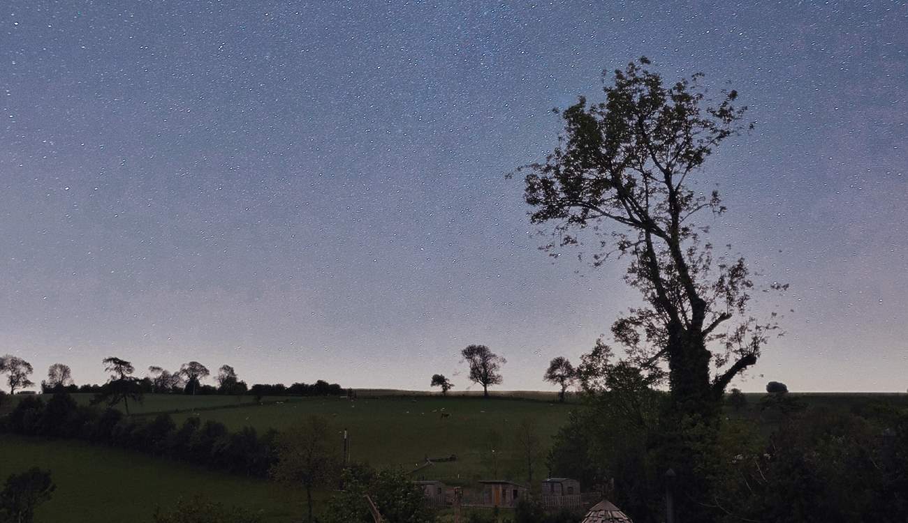 Take in the starlit skies from the wraparound deck, in total tranquility.