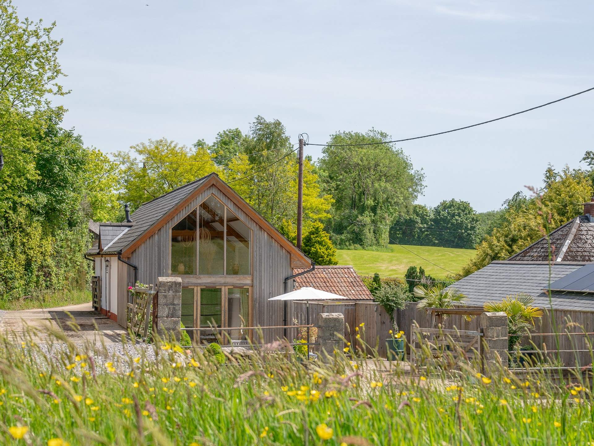The Stables is stylish conversion tucked away quietly in the glorious Blackdown Hills. Just next door is its sister property - The Byre - also available to book.