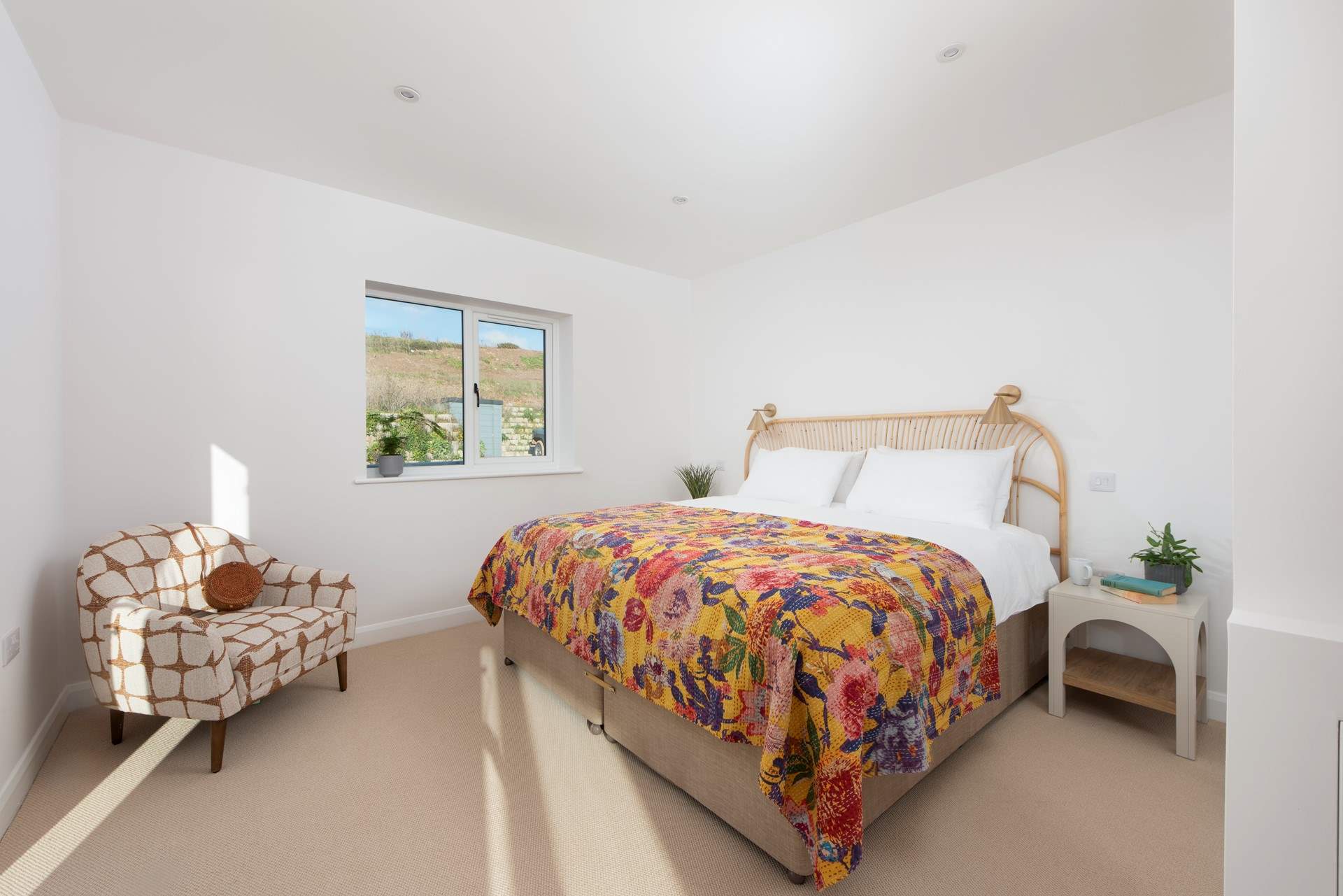 Another 'zip and link' bed is the order of the day in bedroom 4.